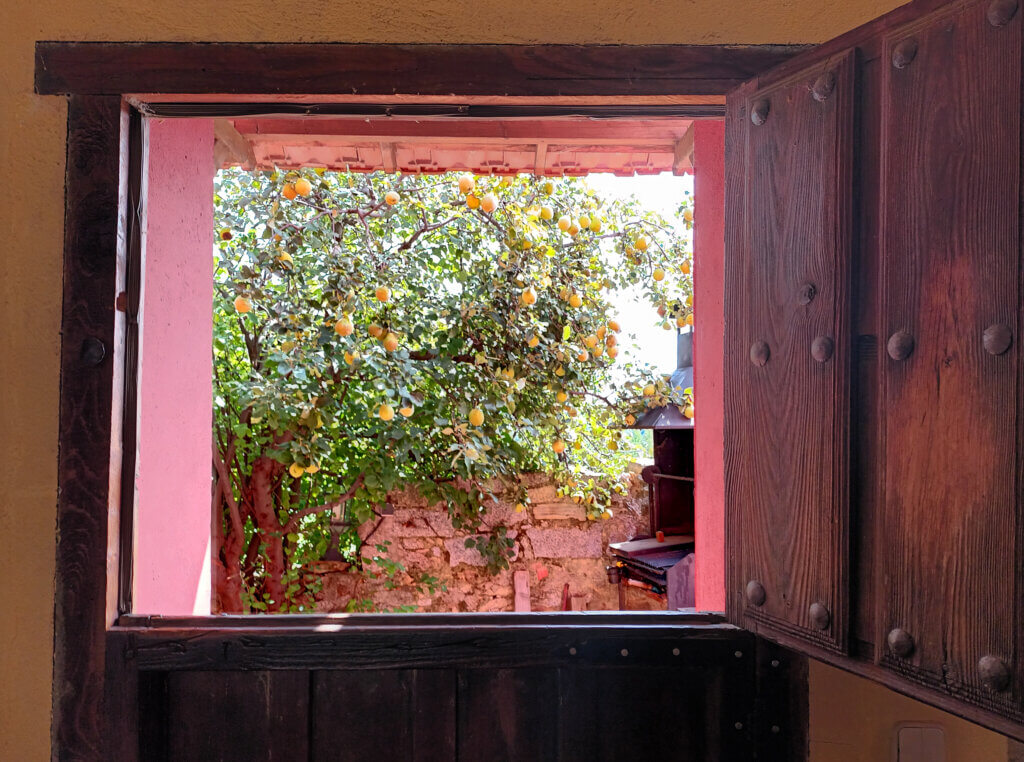 La ventana de Akelarre